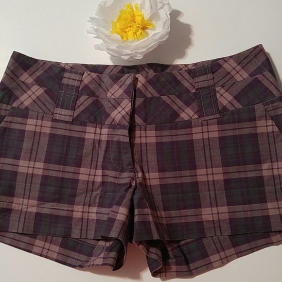 Charlotte Russe Pants - Charlotte Russe Plaid Shorts Slip in Side Pockets Front Zip SZ 3